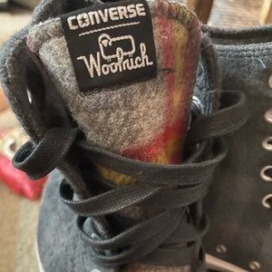 Converse Woolrich Plaid Chuck Taylors Mid- High/ Women's Size 5.5